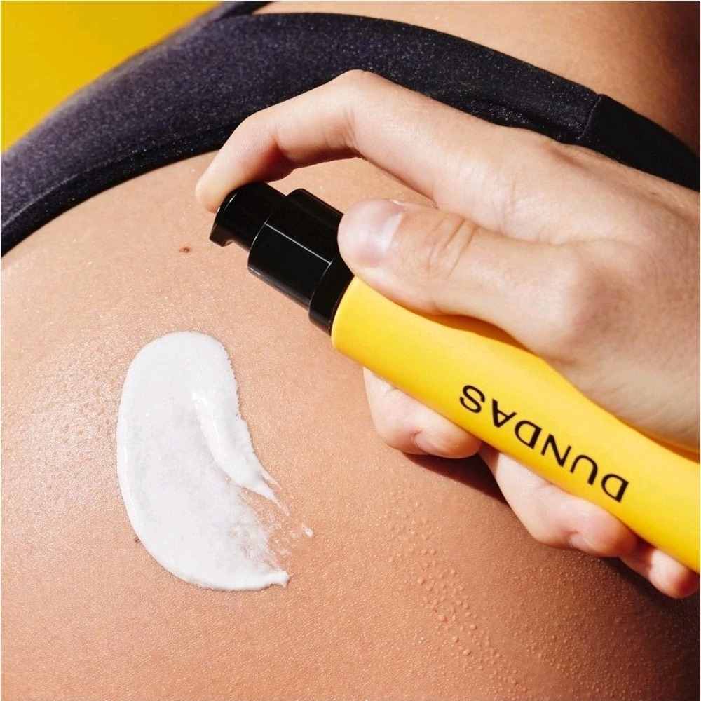 New Dundas Tinted Moisturizer, Sunkissed Hydrated Glow, 1.6 fl oz - Picture 8 of 11